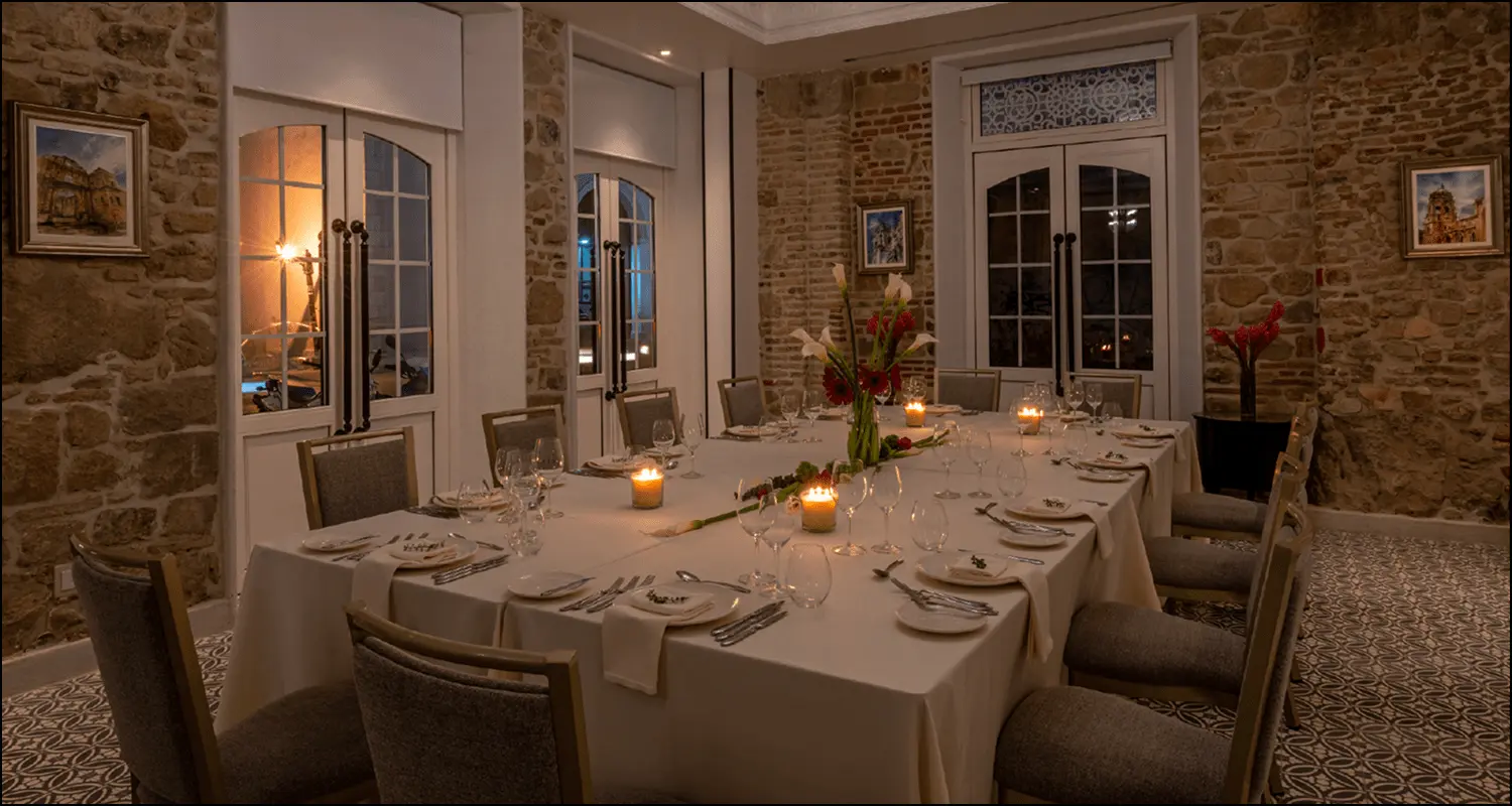 Galeria Endara image 1